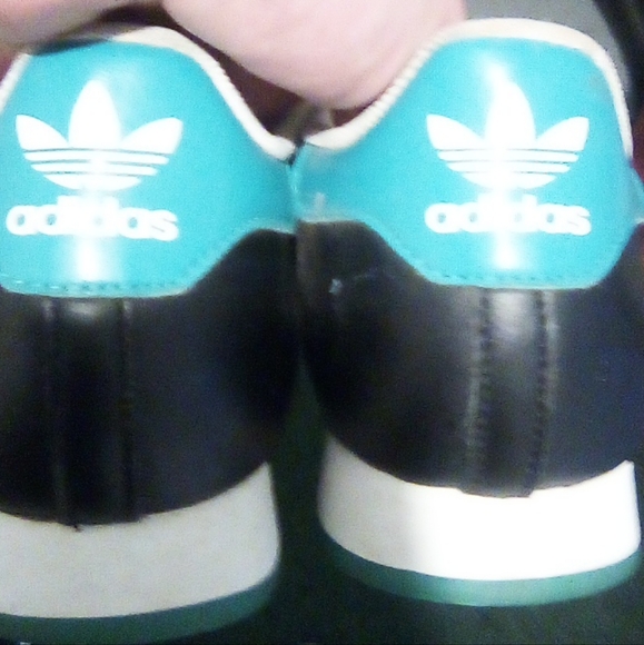 Adidas Shoes Unisex Size 5.5 Black & Green - Picture 13 of 13